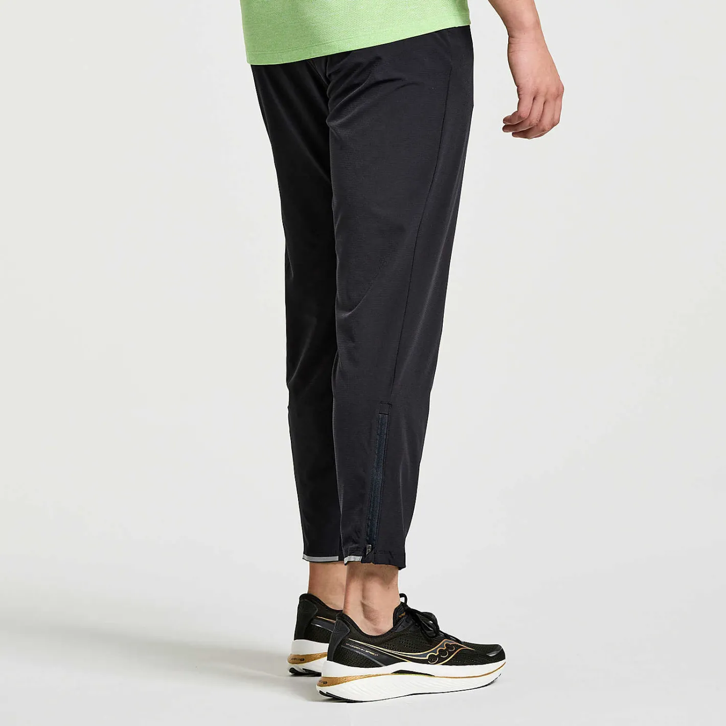 Saucony Boston Woven Pant< Bottoms