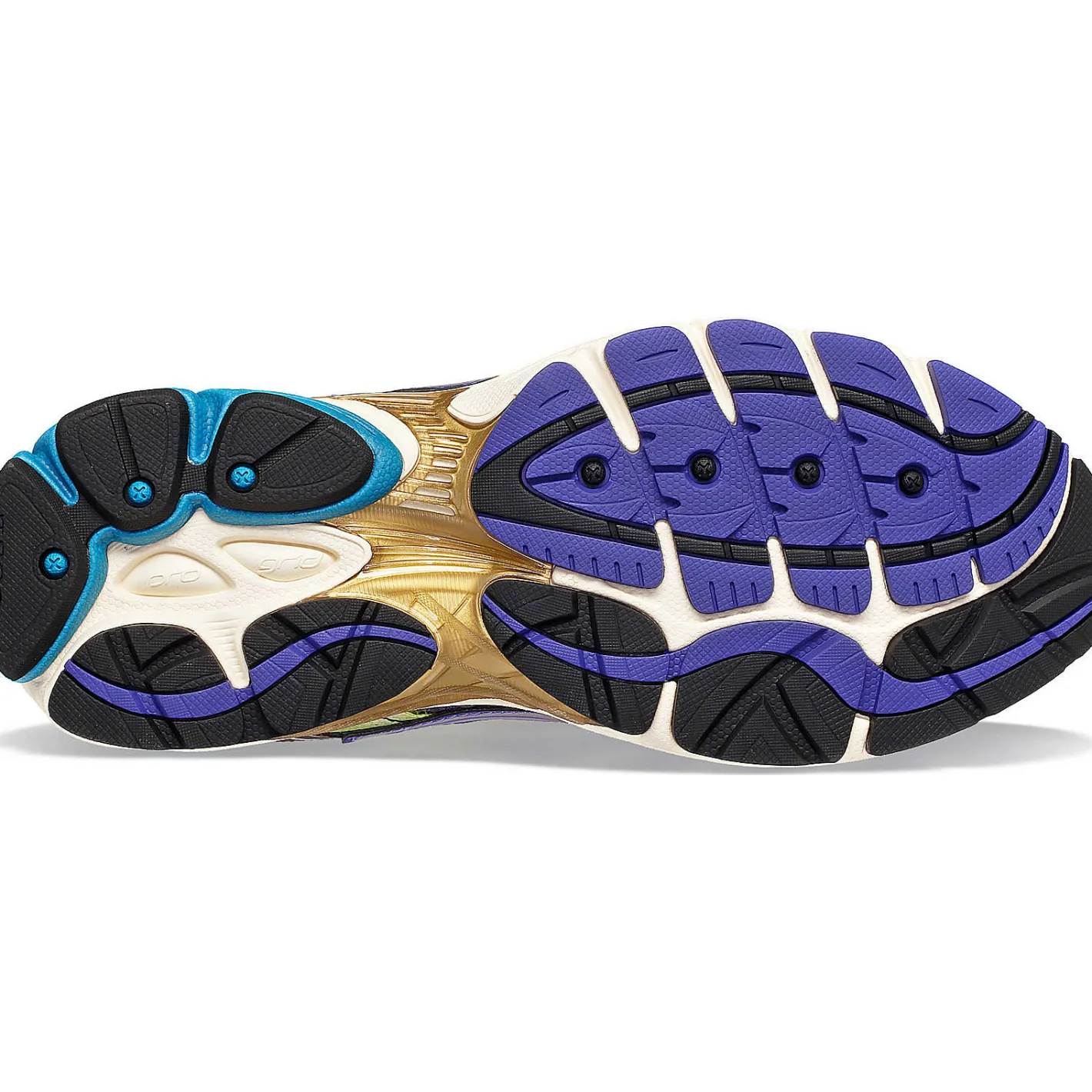 Saucony Crystal Cave ProGrid Omni 9< Lifestyle