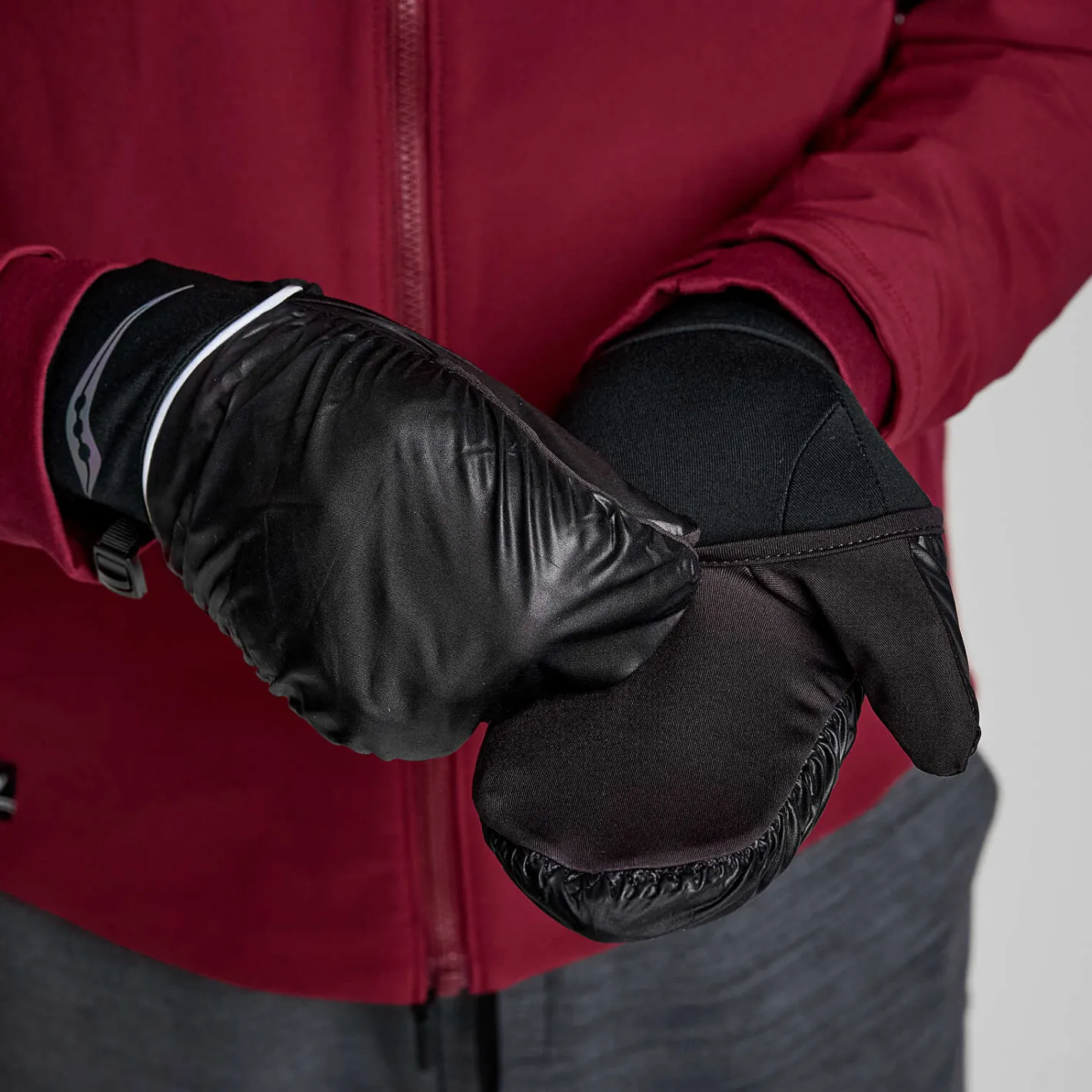 Saucony Hurricane Convertible Mitt< Accessories