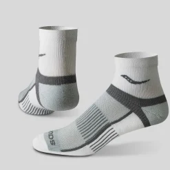 Saucony Inferno Quarter 3-Pack Socks< Socks