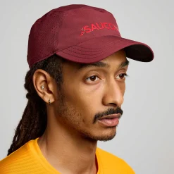 Saucony Outpace Hat< Accessories
